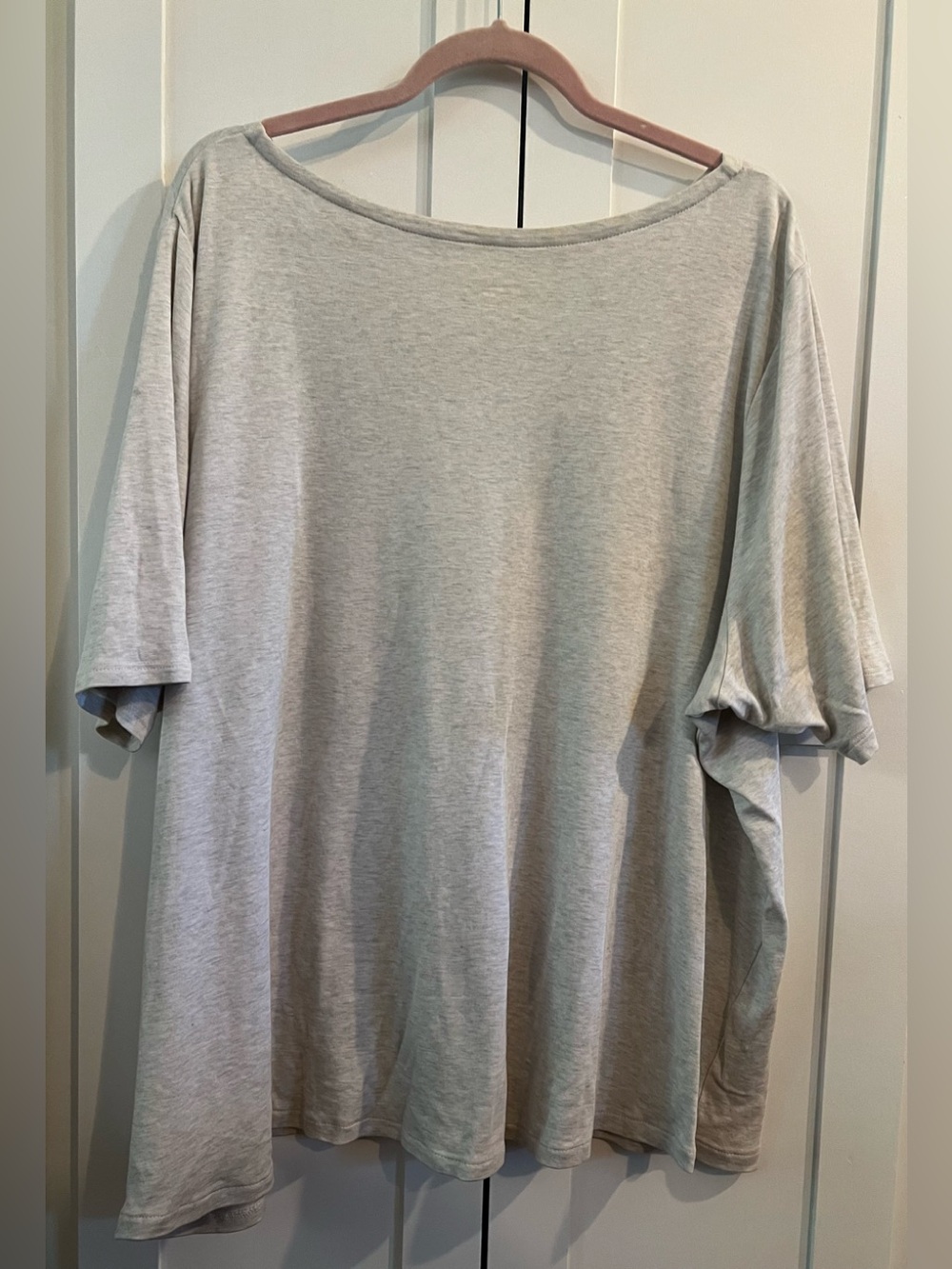 J. Jill Light Gray T-shirt and Open Front Draped Cardigan with Floral Scarf - Picture 3 of 13